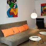 H&h Im Herzen Der Stadt Geraeumig Ruhig Zentral Mit Kueche Und Esstisch Apartman *