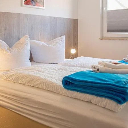 H&h Im Herzen Der Stadt Geraeumig Ruhig Zentral Mit Kueche Und Esstisch Apartmán